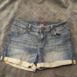 Tommy Hilfiger Blue Jean Shorts size 6
